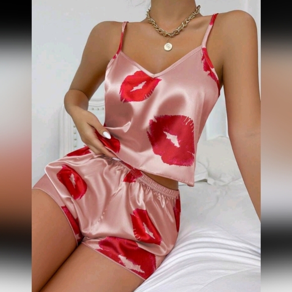 Lip Print Satin PJ Set / Pajama Set - Picture 1 of 3